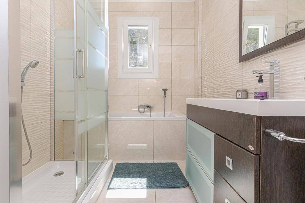 Presidential Suite Villamartin Plaza Av Brisas 67 Alicante Exterior photo