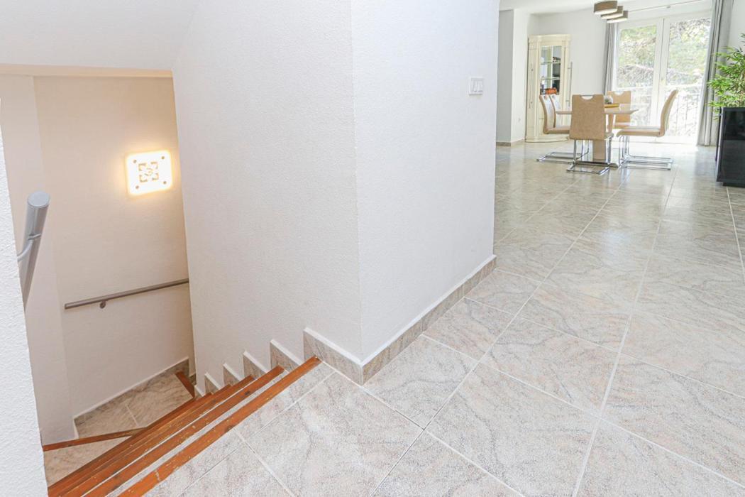 Presidential Suite Villamartin Plaza Av Brisas 67 Alicante Exterior photo